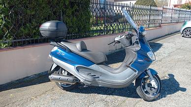 Moto scooter X9 Piaggio 500