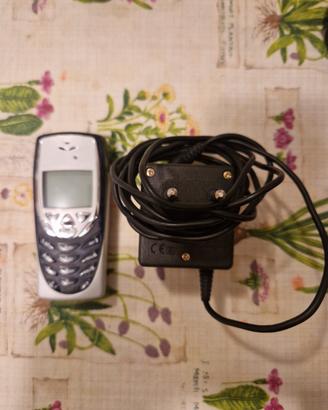 Nokia 8310 Cellulare