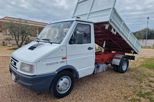 Iveco Daily 35.8 Ribaltabile Trilater 4.30 x 2.10 