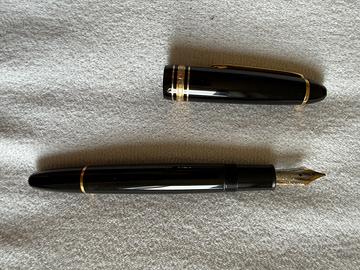 Penna mont blanc Meisterstuck Gold