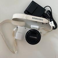 Samsung NX 1000