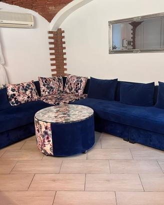 Divano blu