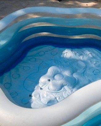 Piscina gonfiabile a stella