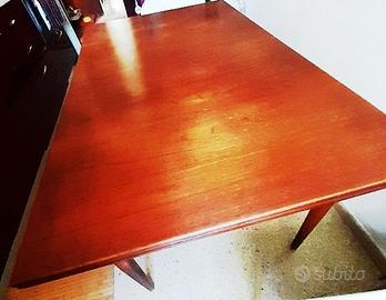 tavolo in teak anni 60 allungabile 135x86 h73