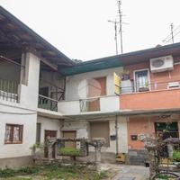 CASA DI CORTE A GARBAGNATE MILANESE