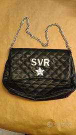 Borsa nera Paola T. tracolla catena argento