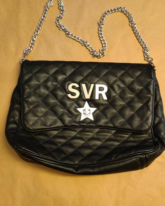 Borsa nera Paola T. tracolla catena argento