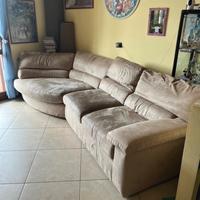 Divano Relia angolare c/pouf poltrone e sofa