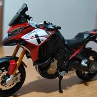 modellino 1-18 ducati multistrada pikes peak