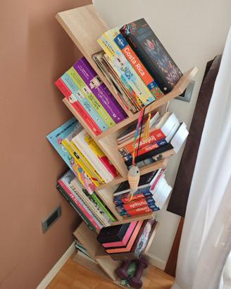 Libreria ad albero in legno chiaro 9  ripiani