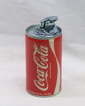 Accendino vintage Coca Cola, usato da ripristinare