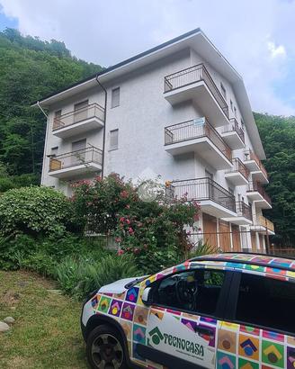 2 LOCALI A CHIALAMBERTO