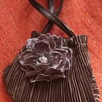 Borsa con fiore 