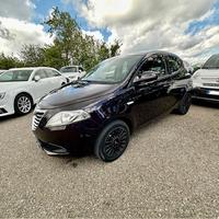 Lancia Ypsilon 1.2 69 CV 5 porte Elefantino
