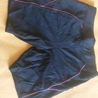 pantaloni donna corti