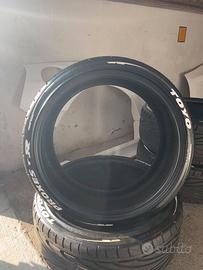 Pneumatici Toyo 235/35 ZR19 91Y pari al nuovo