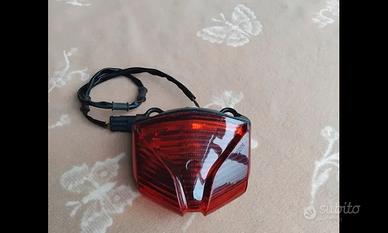 Fanale post MV AGUSTA F4