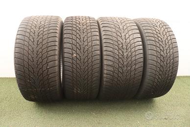Gomme Nokian 225 45 18 255 40 18 inverno
