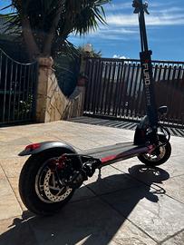 Monopattino Furo Systems Fuze