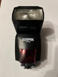 Flash compatibile Canon