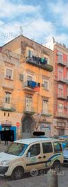 Casa in via carbonara 95