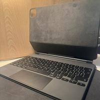 MAGIC KEYBOARD PER IPAD