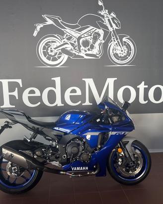 Yamaha YZF R1