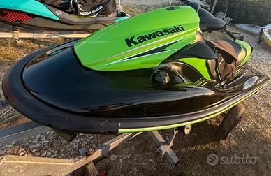 Moto Acqua Kawasaki STX15F