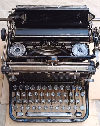 MACCHINA DA SCRIVERE VINTAGE D'EPOCA 