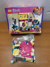 LEGO Friends 41329 - la Cameretta Deluxe di Olivia