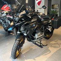 BMW R 1250 GS TRIPLE BLACK