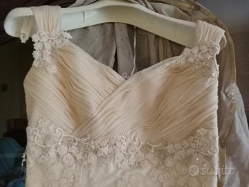 abito da sposa da sposa in pizzo macramè con velo