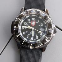 Luminox F 117 Nighthawk