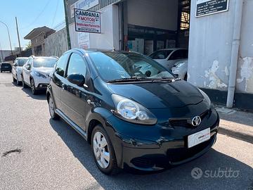 TOYOTA Aygo 1ª serie - 2012