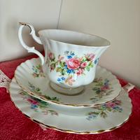 Trio da té Royal Albert moss rose