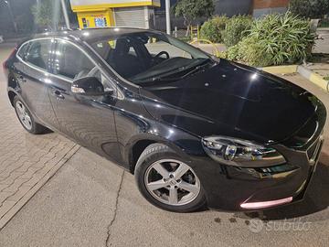Volvo v40 D2 KINETIC 120 CV (2012-2020) - 2017