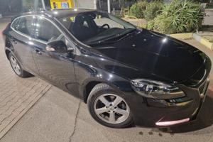 Volvo v40 D2 KINETIC 120 CV (2012-2020) - 2017