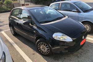 Fiat grande punto 1.4 gpl  77cv 2010