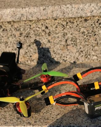 Drone FPV Analogico  + action cam + batterie