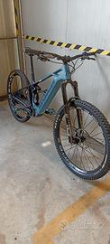 Mondraker elettrica Crusher Carbon  Full Suspended