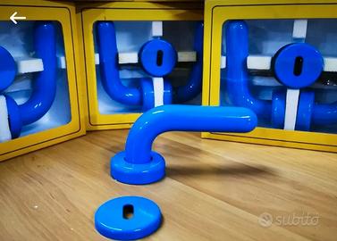 MANIGLIA AZZURRA PORTA INTERNA 