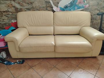 Divano in pelle