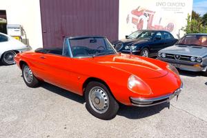 Alfa Romeo Spider Duetto 1600 Osso di Seppia del 1