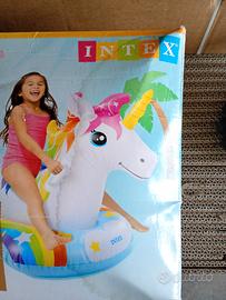 Unicorno gonfiabile 