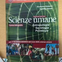 Libro scienze umane