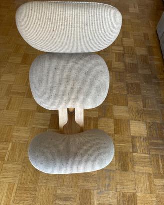 Sedia Cinius, seduta ergonomica, inginocchiata