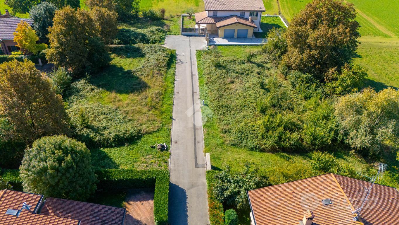 TER. RESIDENZIALE A REGGIO NELL'EMILIA - Vista 4