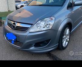 OPEL Zafira - 2005