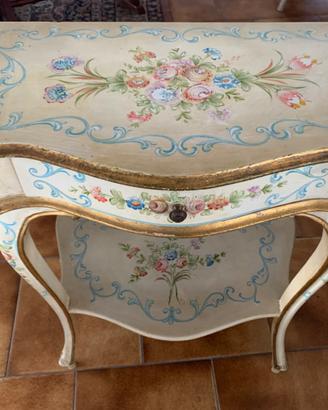 COMODINO STILE VENEZIANO H: 66