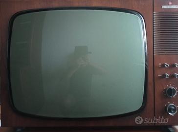 Televisore Vintage General Electric anni 60